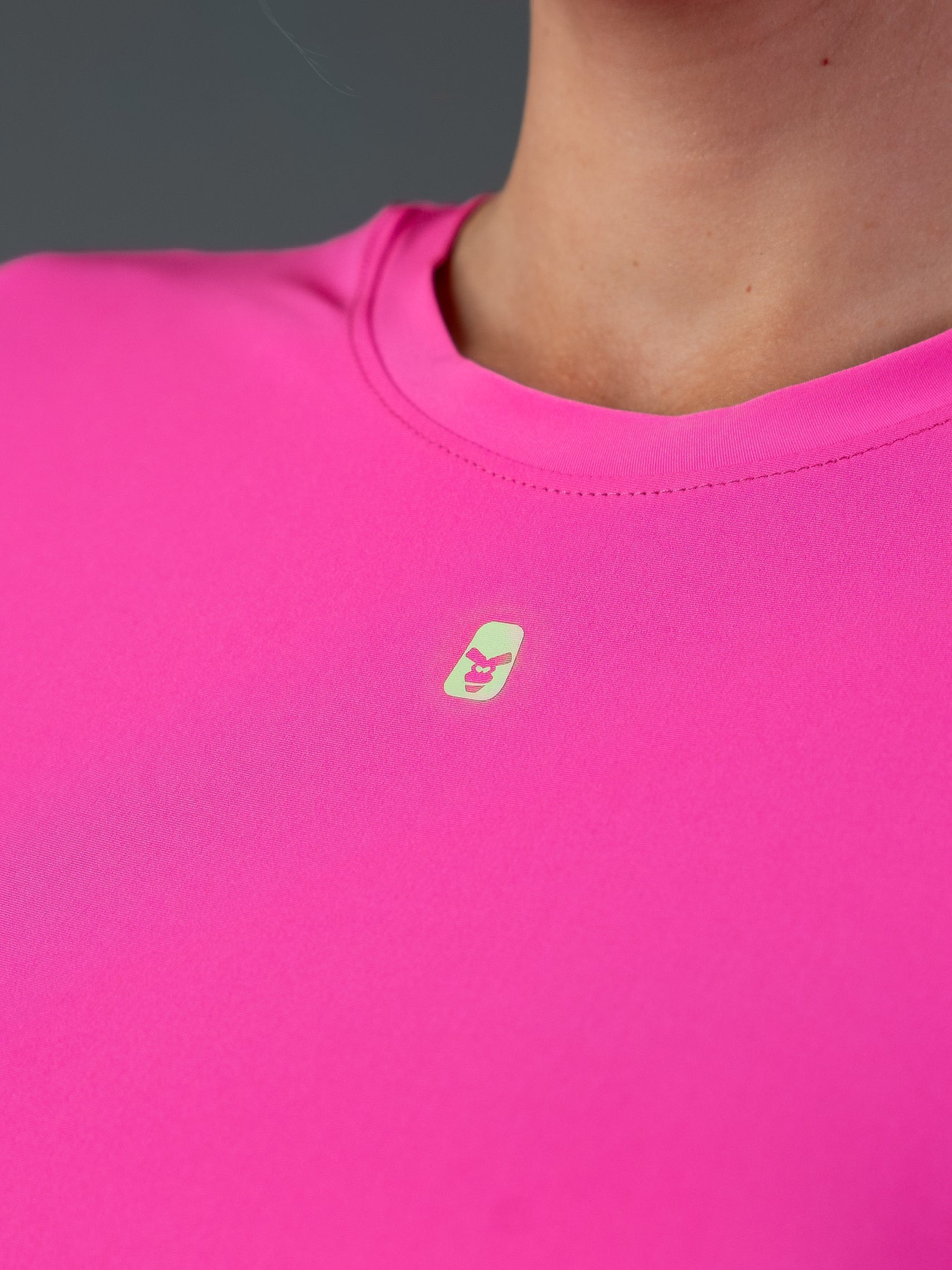 Basic Tee Neon Pink