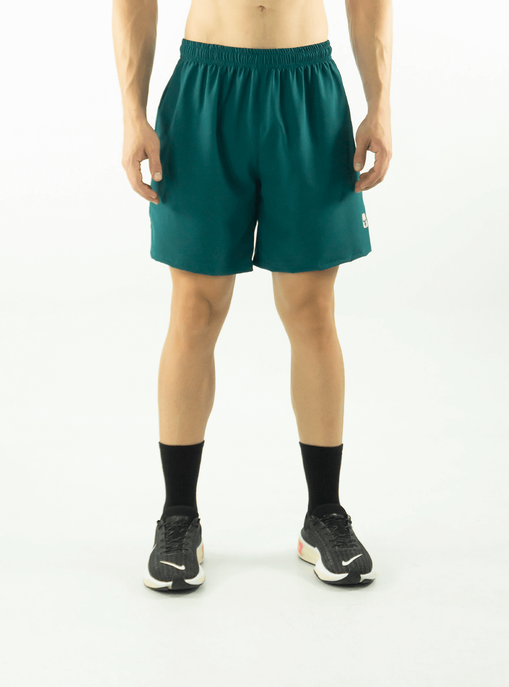 SHORTS BÁSICOS VERDE ESMERALDA