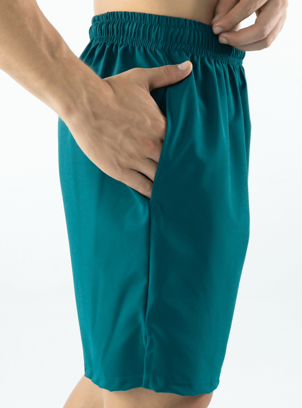 SHORTS BÁSICOS VERDE ESMERALDA