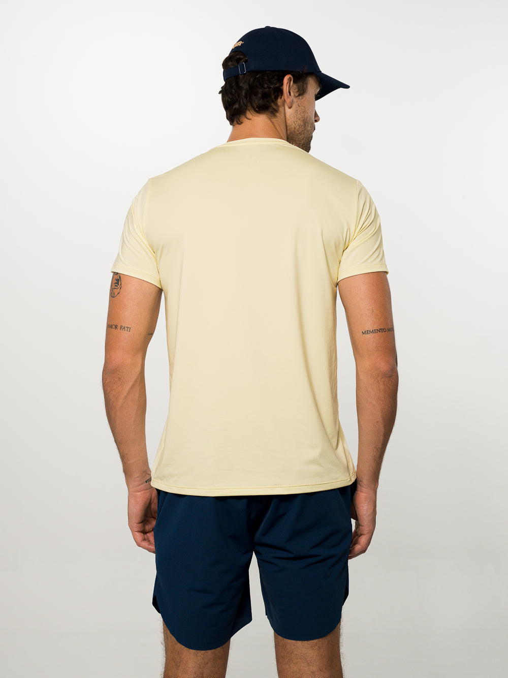 Camiseta de tela fría color pera cocida