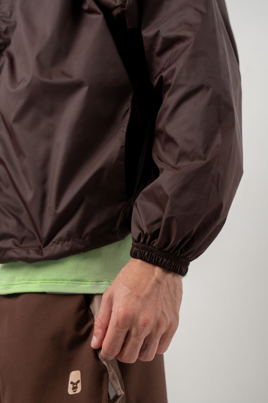 Chaqueta Active Flow Chocolate para Hombre