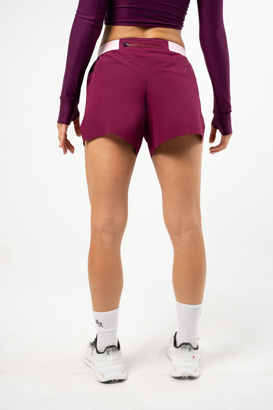 Short Clásico de Running Berenjena