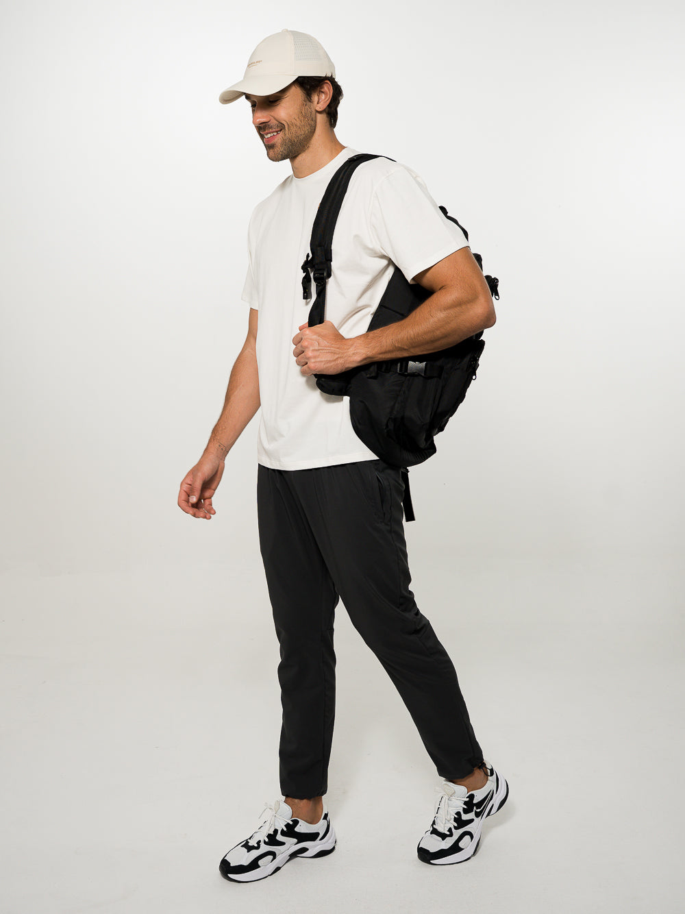 Pantalón Jogger Casual Logo 3D Hombre Gris Oscuro