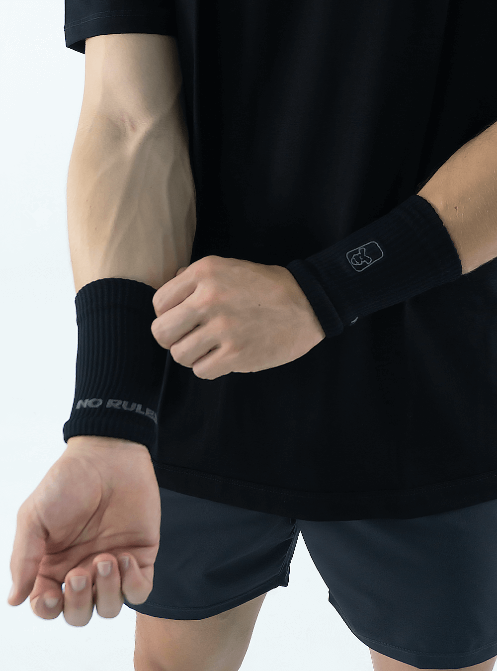 PULSERAS NEGRO