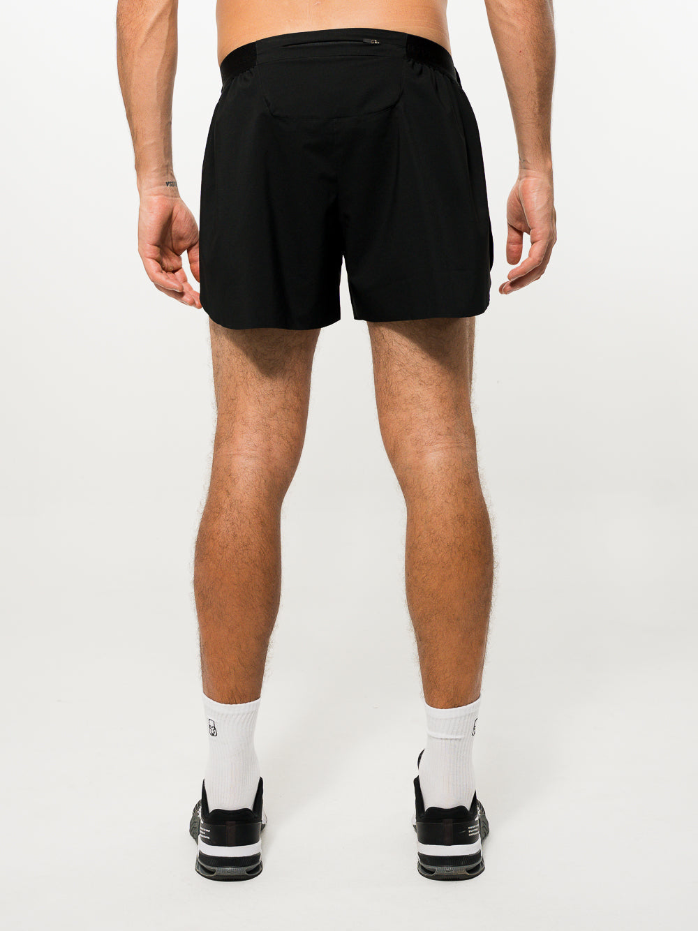 Bermudas deportivas negras