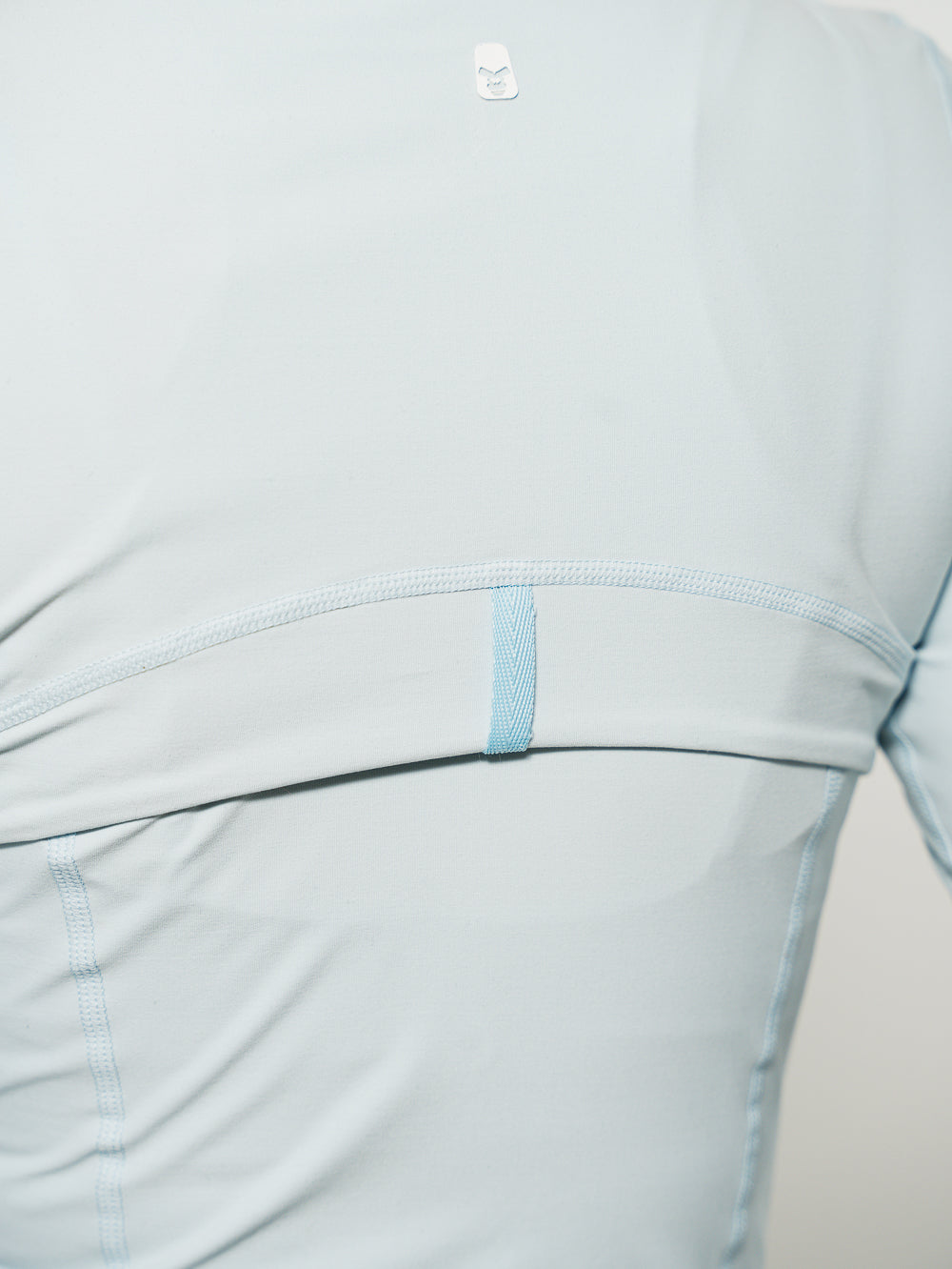 Conjunto Performance Fit Frost