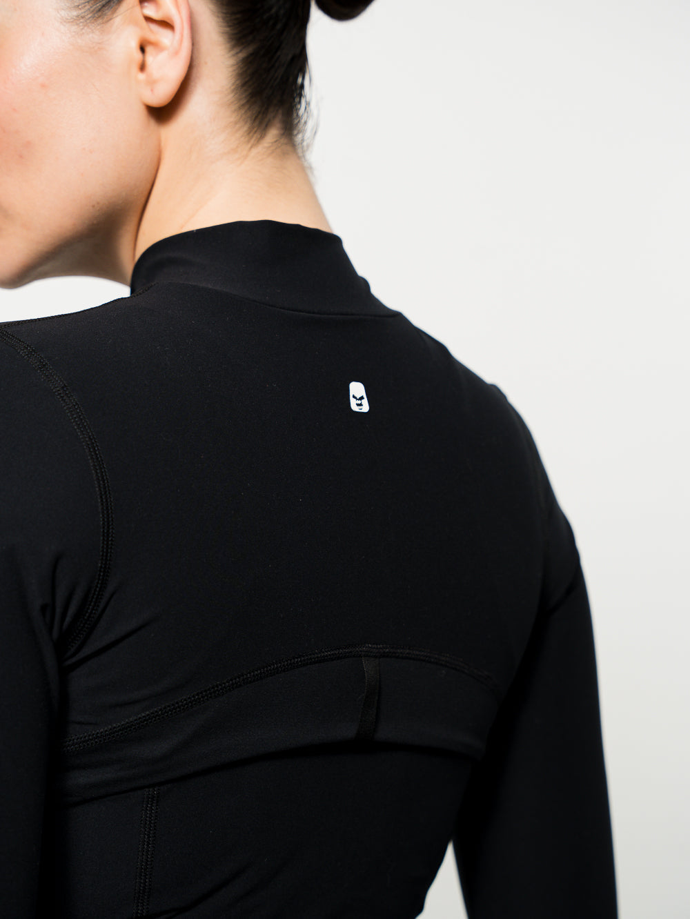 Chaqueta Performance Fit Negra