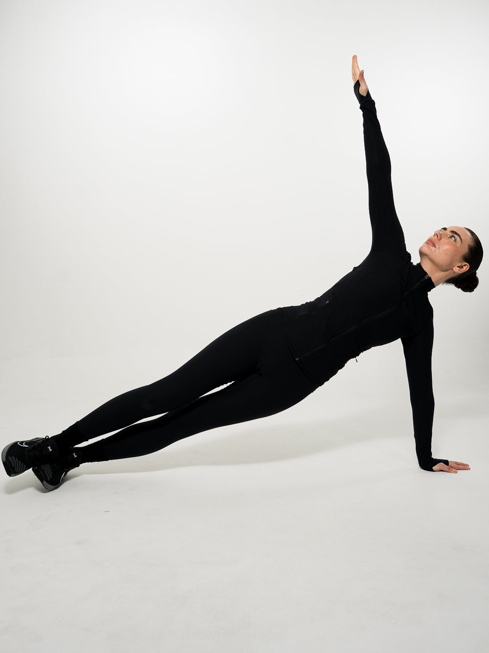 Chaqueta Performance Fit Negra