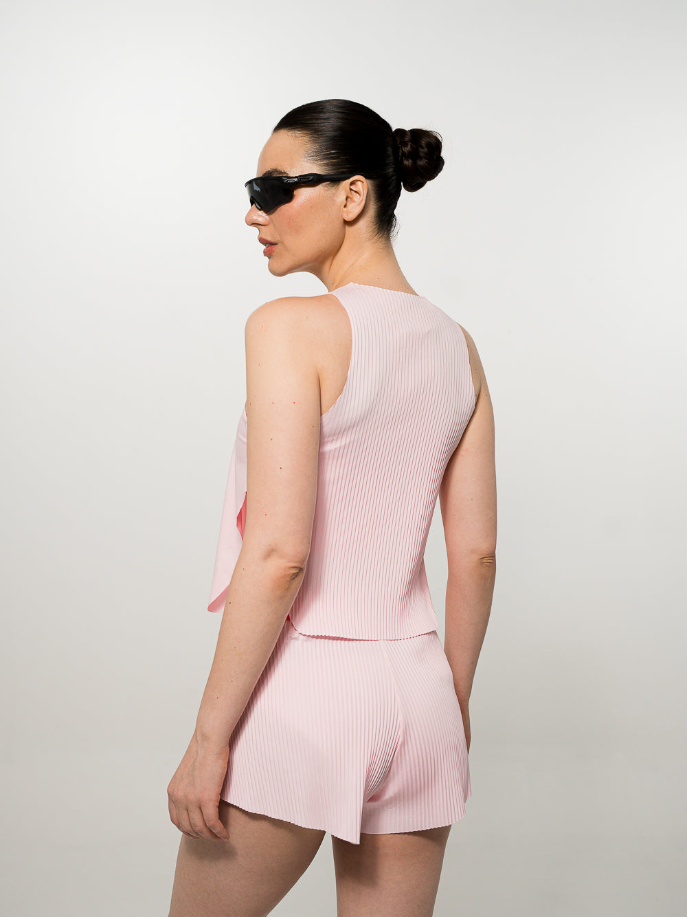 Top de tirantes plisado color coral