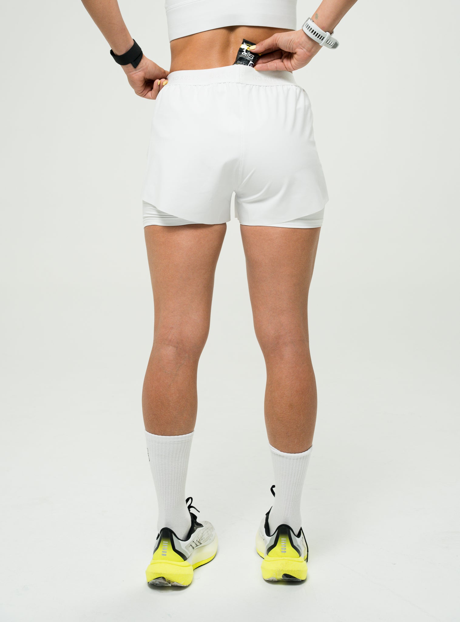 Short core motion blanco