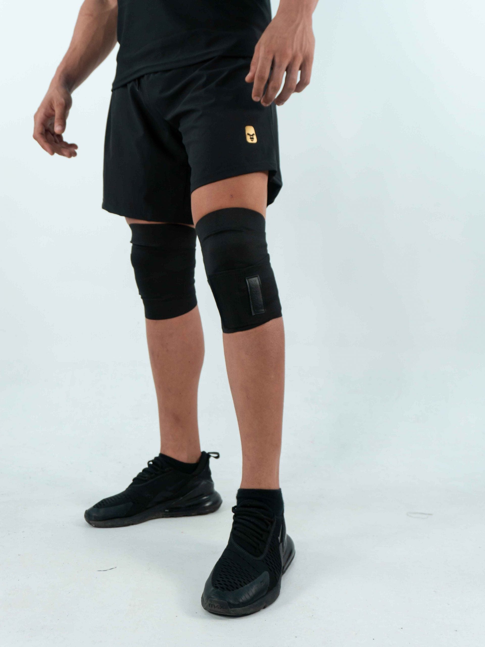 KNEE BRACES
