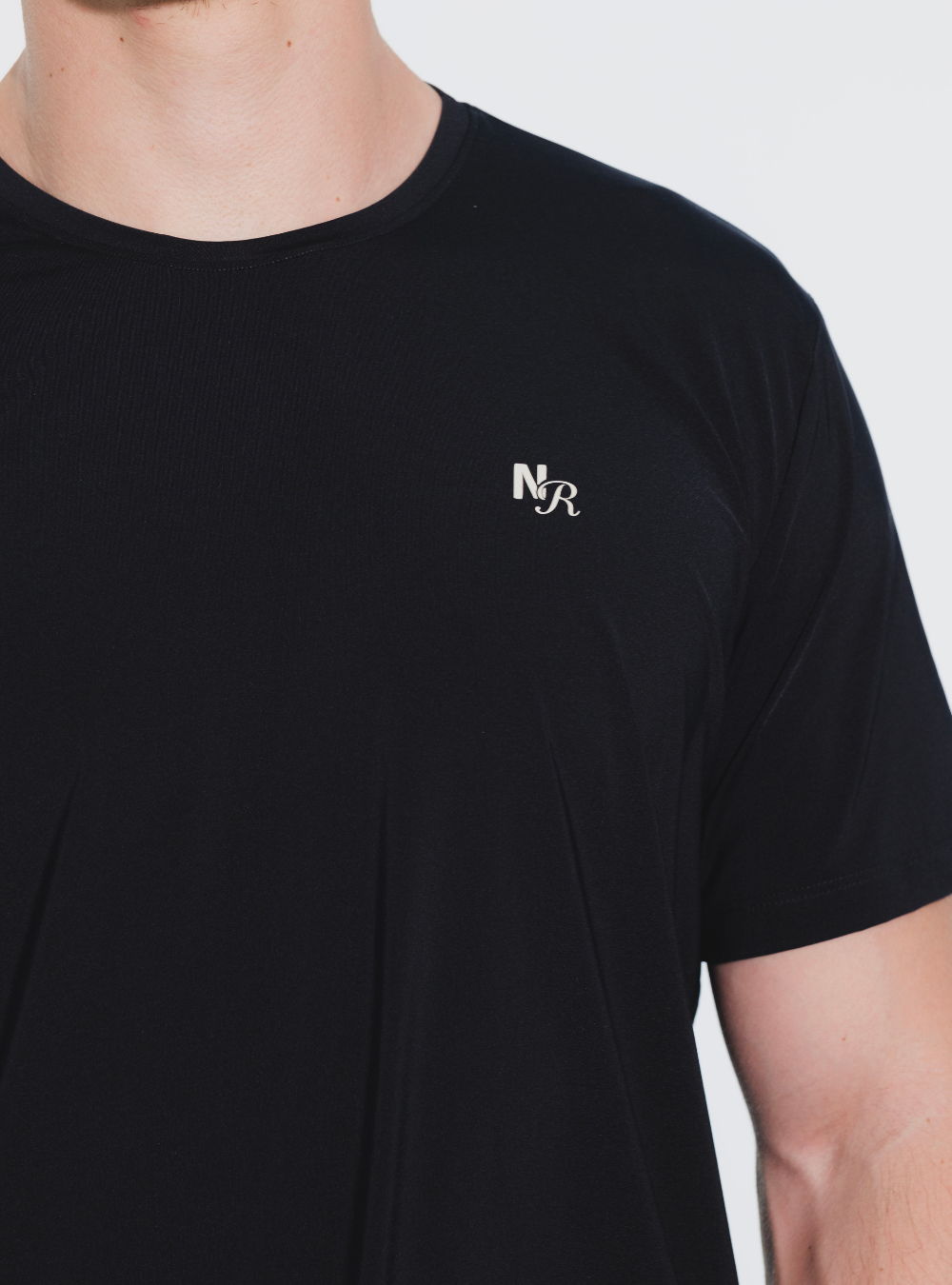 Camiseta de tela fría TechFit negra